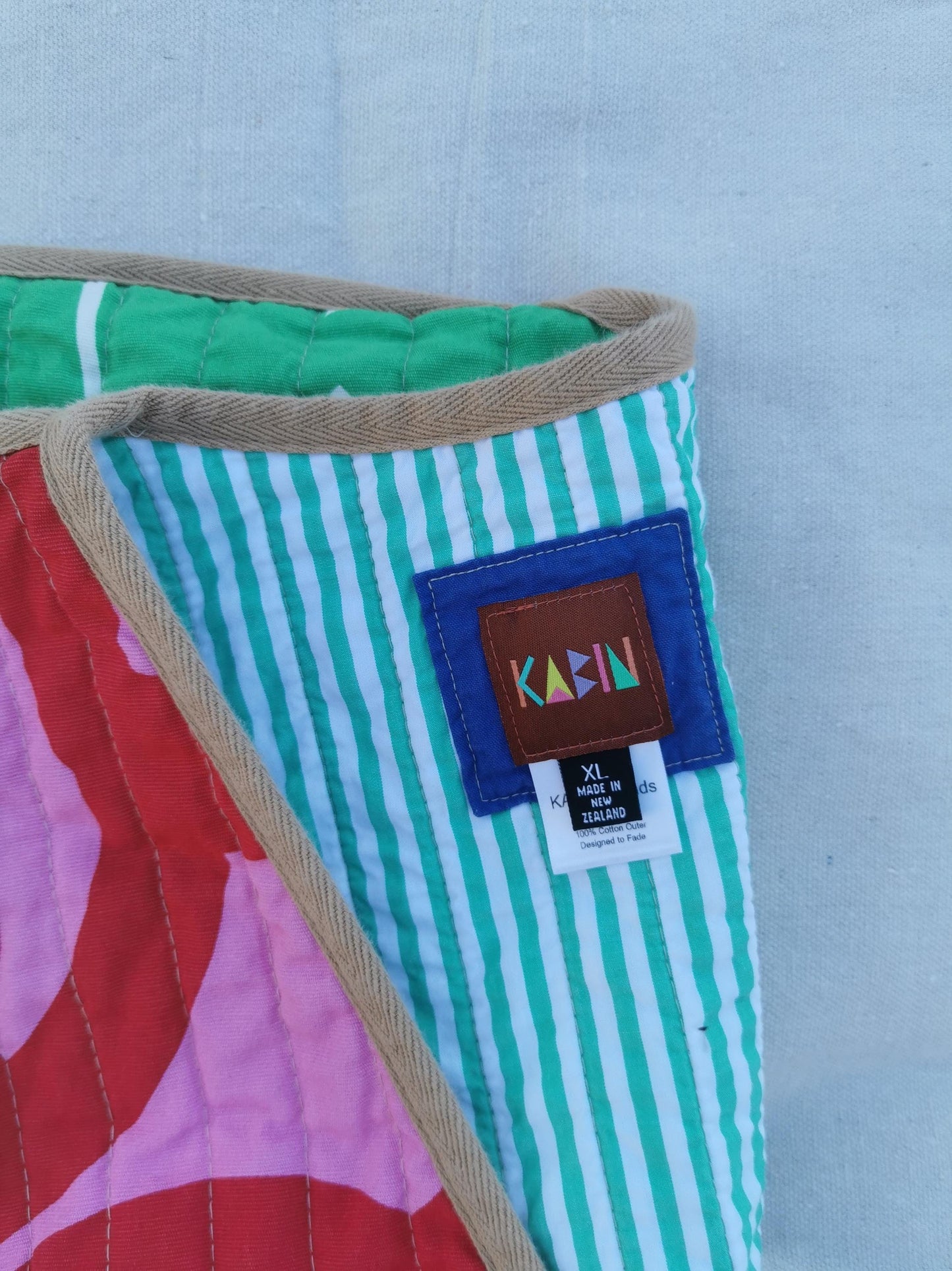 QUILT COAT - Size XL - Bold Prints
