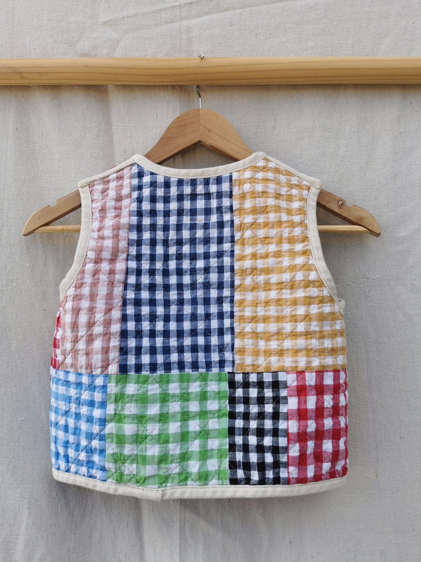 KIDS QUILTED VEST - Size 8 - Colourful Scrappy Patchwork