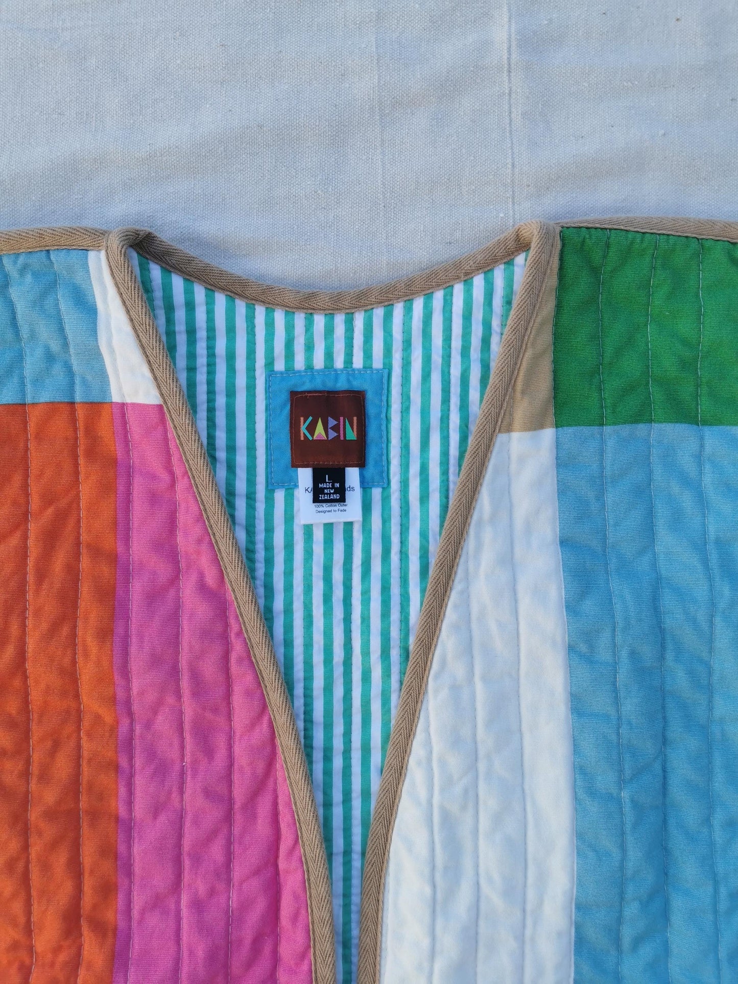 QUILT COAT - Size L - Rectangles with Striped Lining