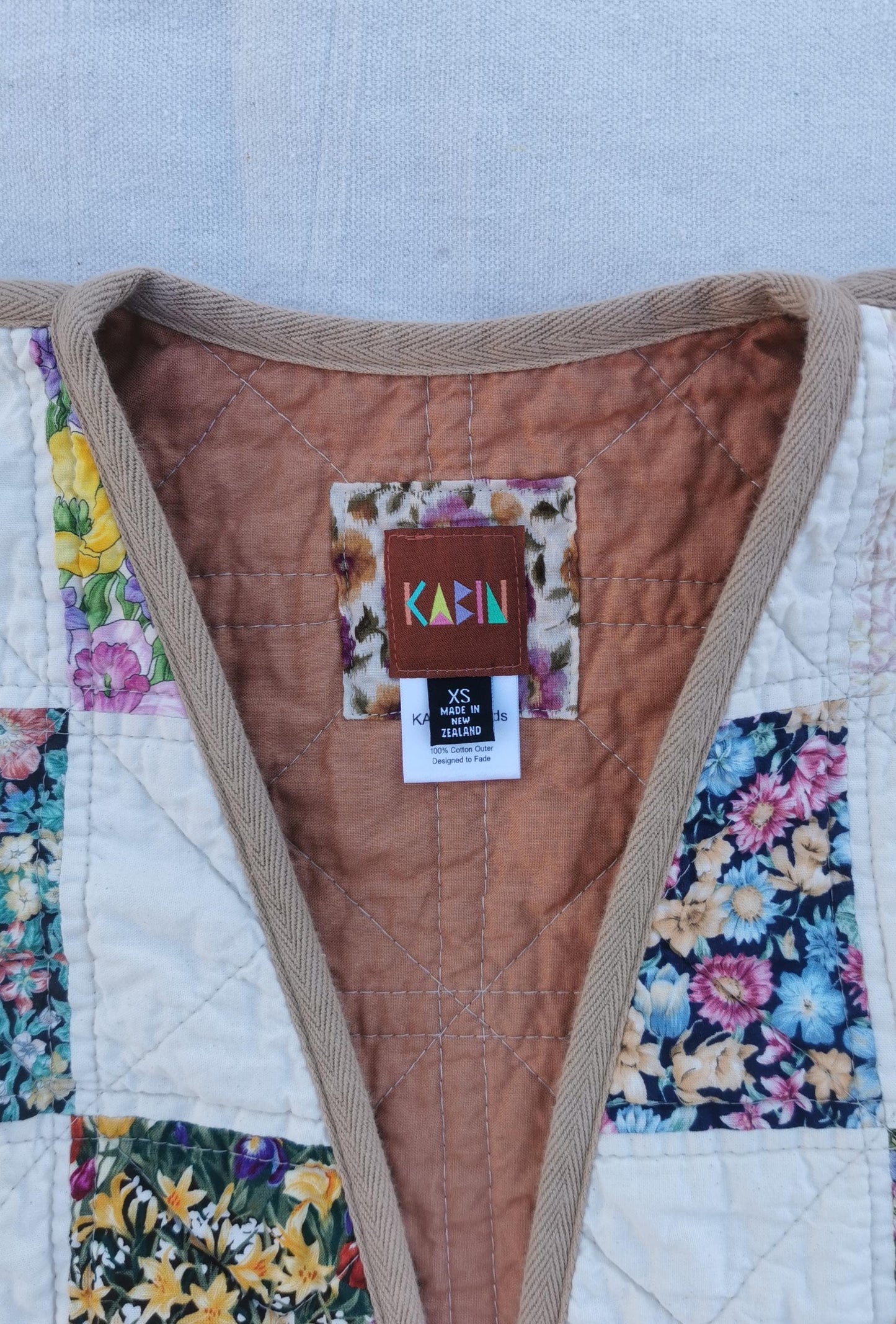 QUILT COAT - Size XS - Patchwork Floral