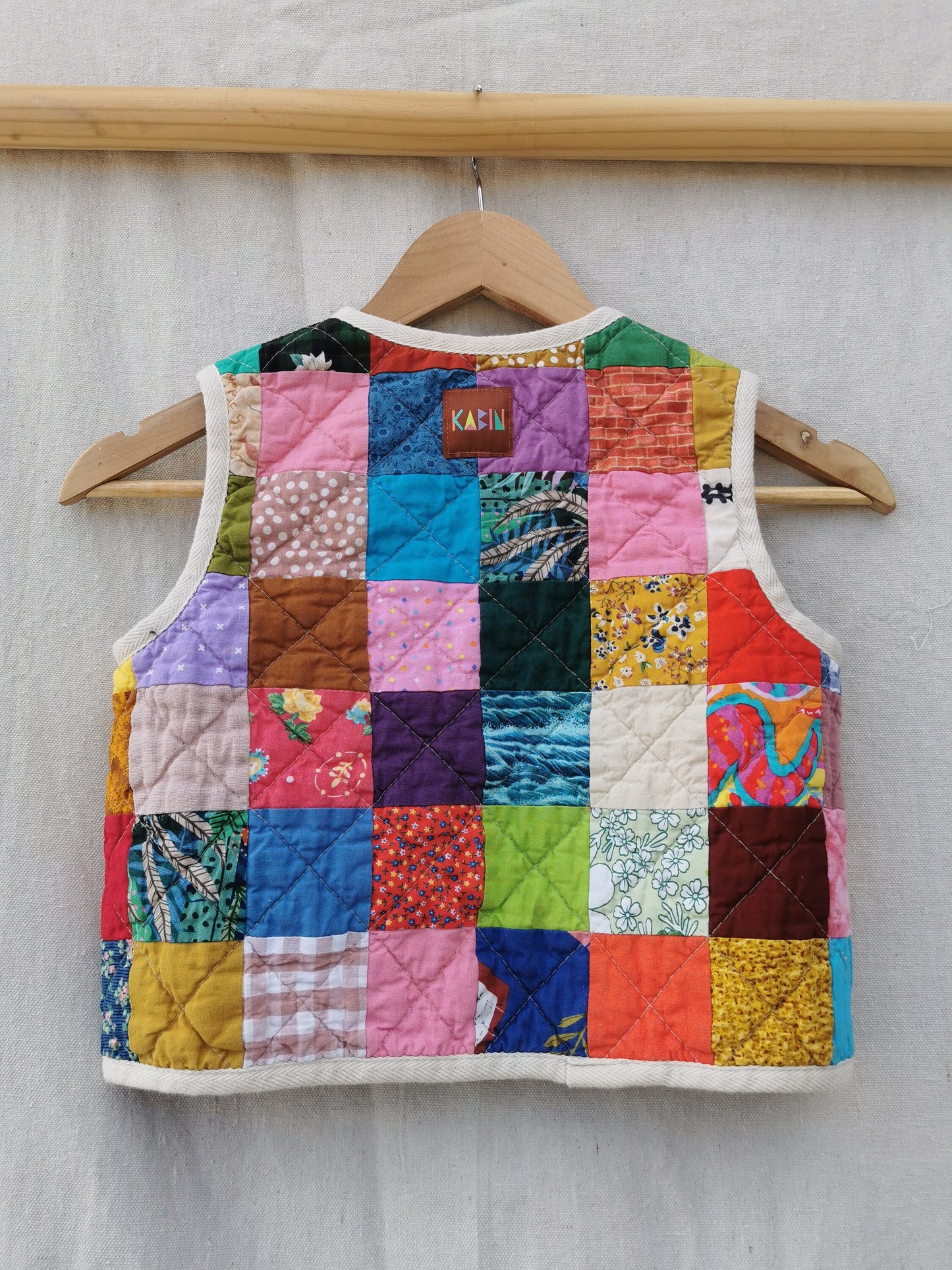 KIDS QUILTED VEST - Size 8 - Colourful Scrappy Patchwork