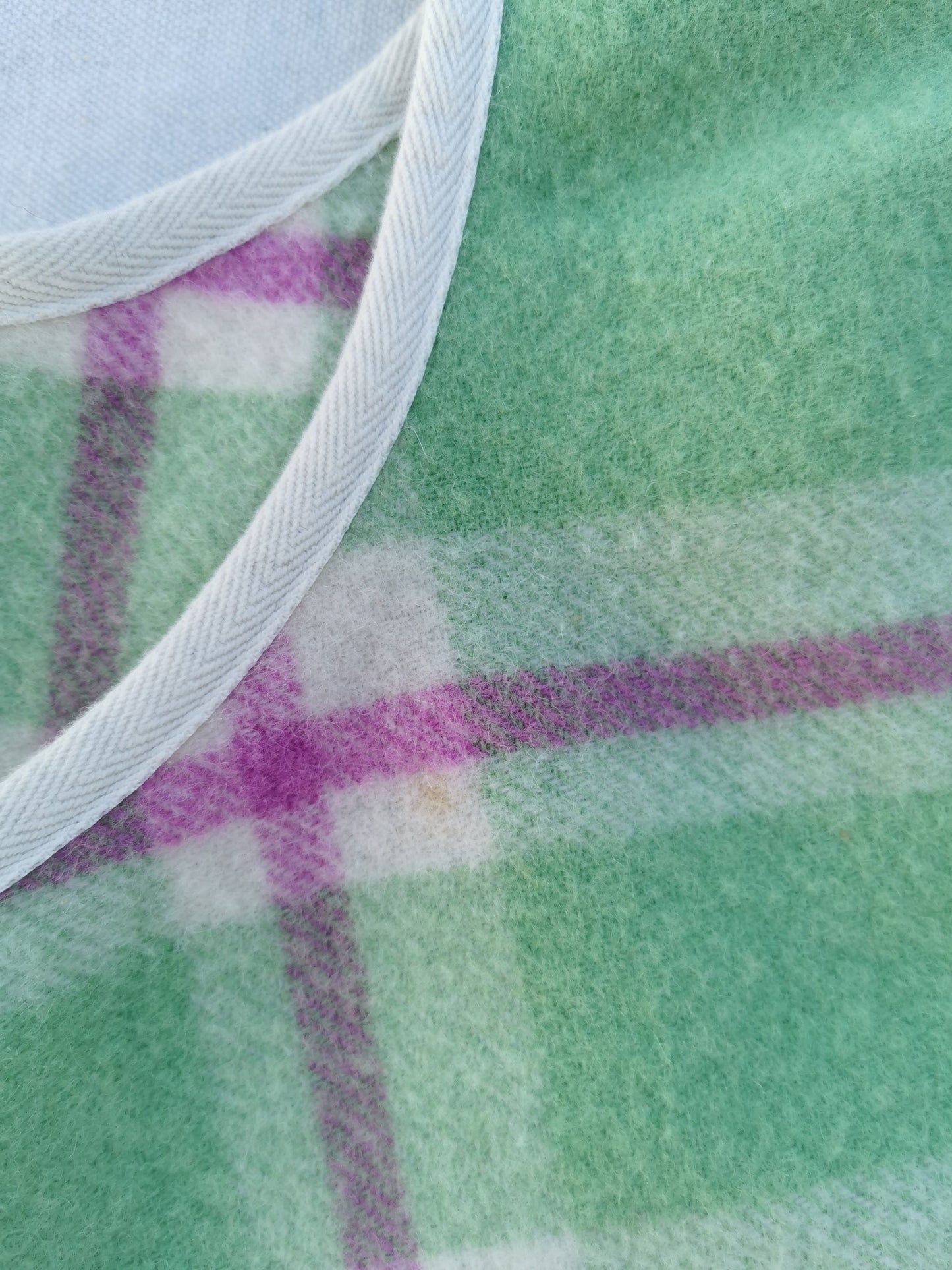 VINTAGE WOOL VEST - Size XL - Green + Pink with Cotton Trim