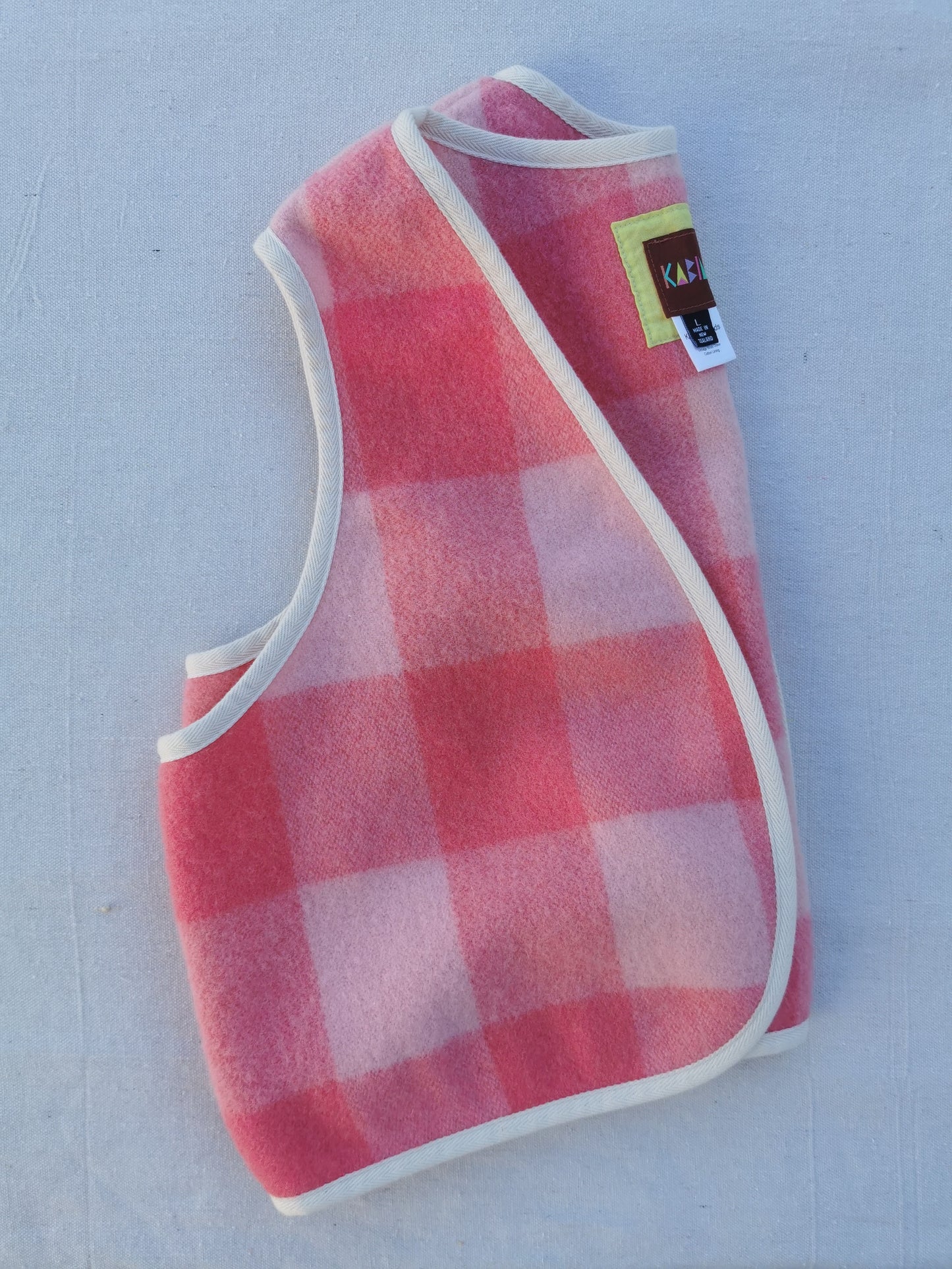 VINTAGE WOOL VEST - Size L - Pink with Cotton Trim