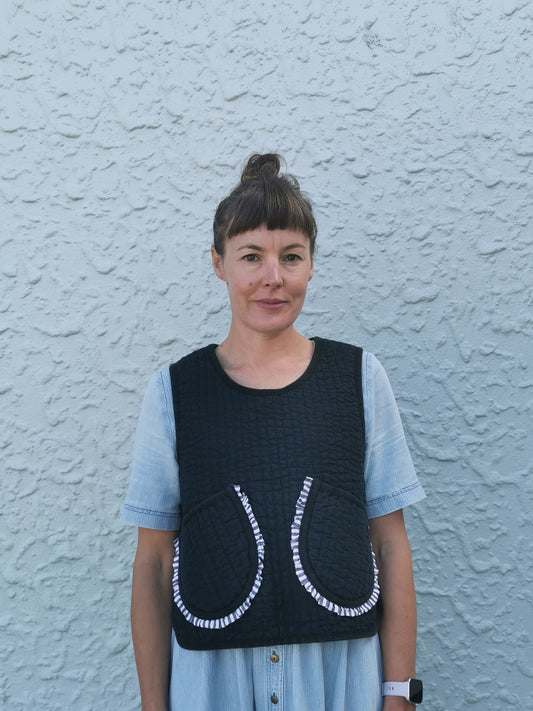 QUILTED VEST - Size S - Black Linen Cotton with Side Ties