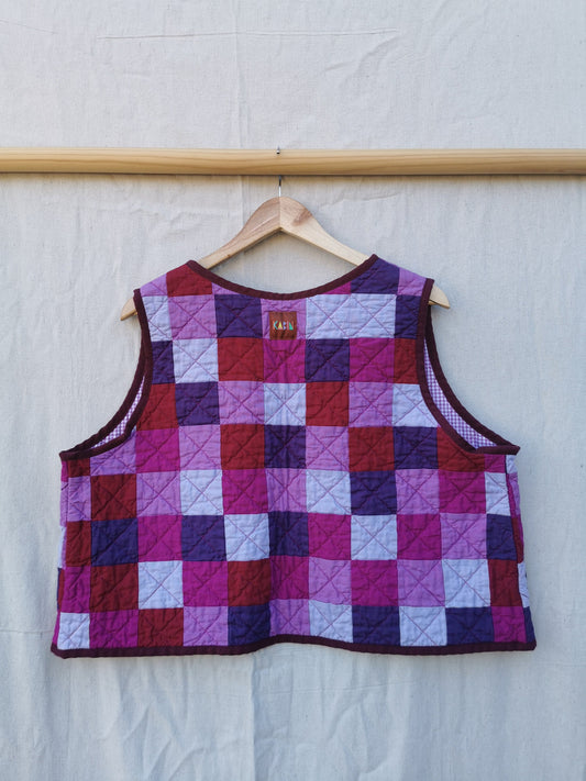 QUILTED VEST - Size M - Patchwork Purple