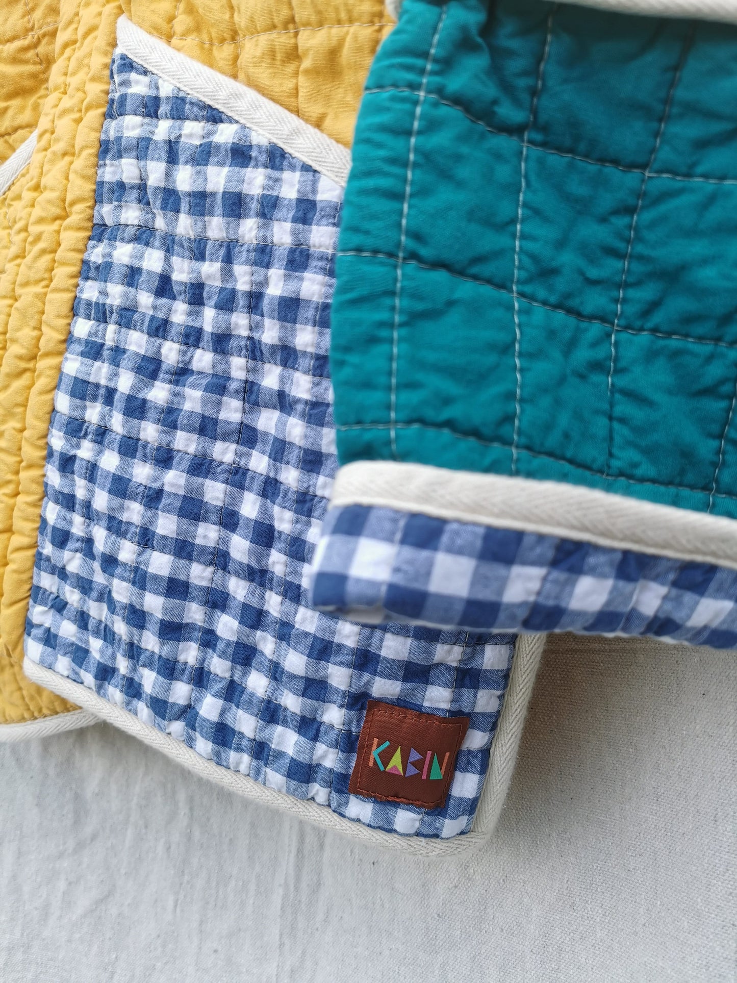 QUILTED JACKET - Size M - Quilted Colourblock