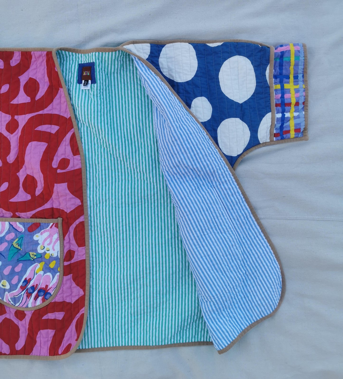 QUILT COAT - Size XL - Bold Prints