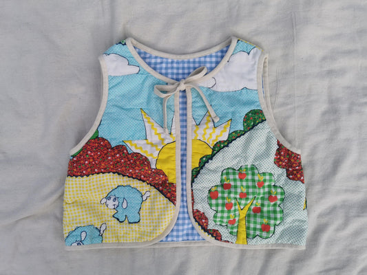 QUILTED VEST - Size S - Vintage Upcycled Quilt
