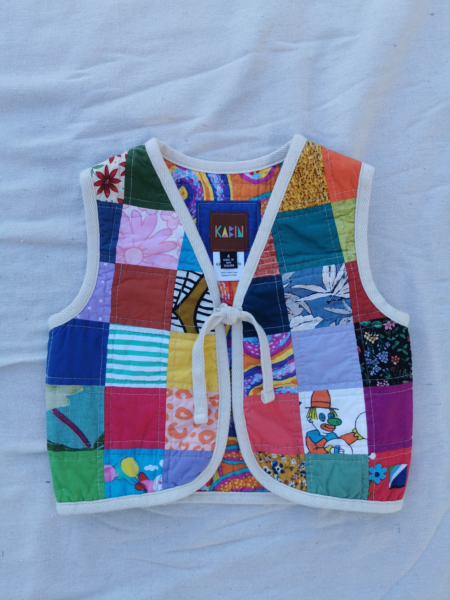 KIDS QUILTED VEST - Size 4 - Scrappy Patchwork