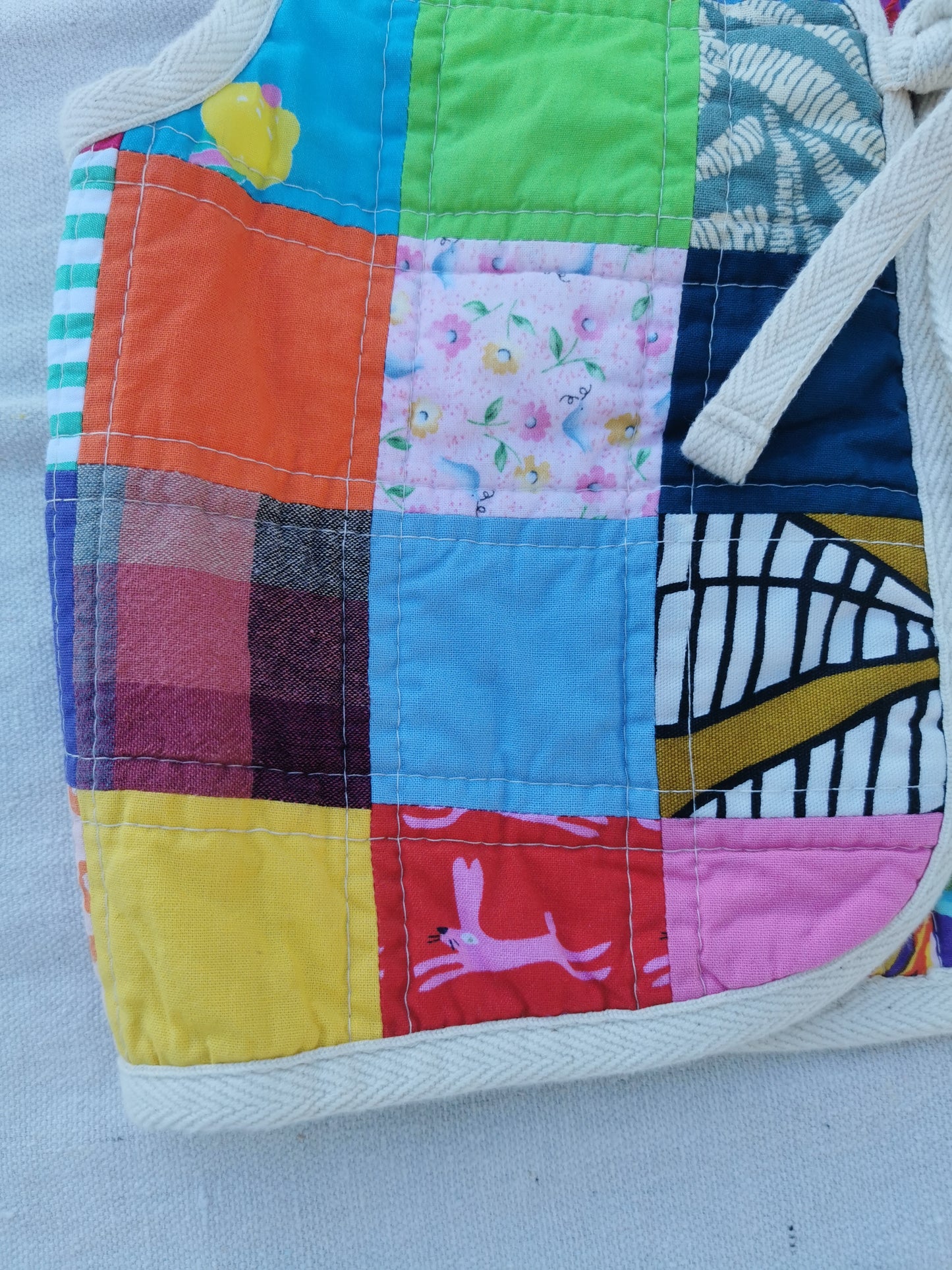 KIDS QUILTED VEST - Size 6 - Scrappy Patchwork