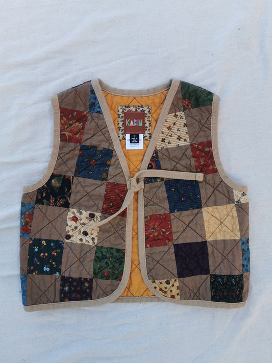 KIDS QUILTED VEST - Size 8 - Cottage Patchwork