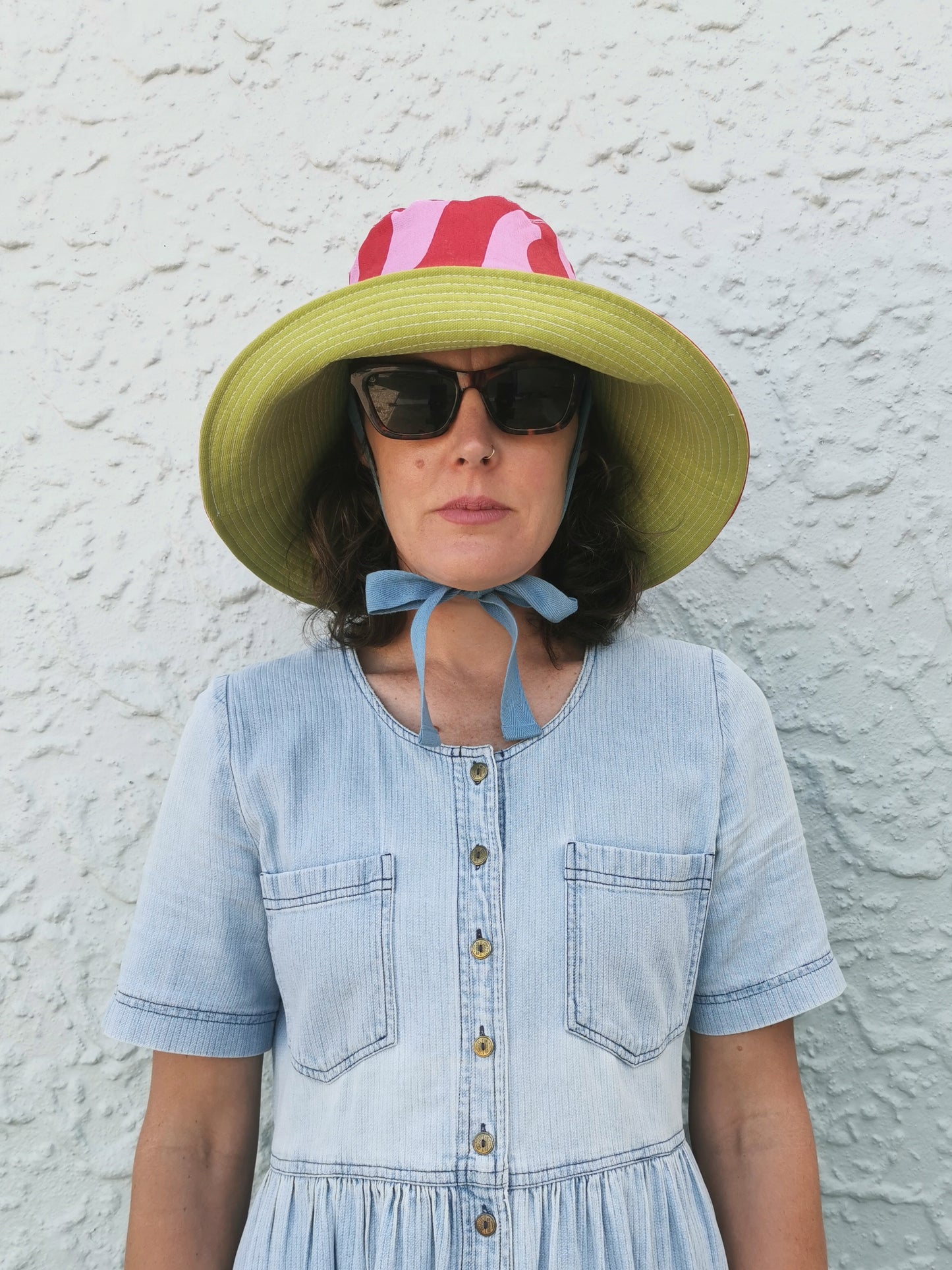 SUN HAT - Size M - Peachy Lobster