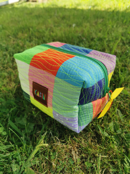 Quilted Patchwork Boxy Pouch - M
