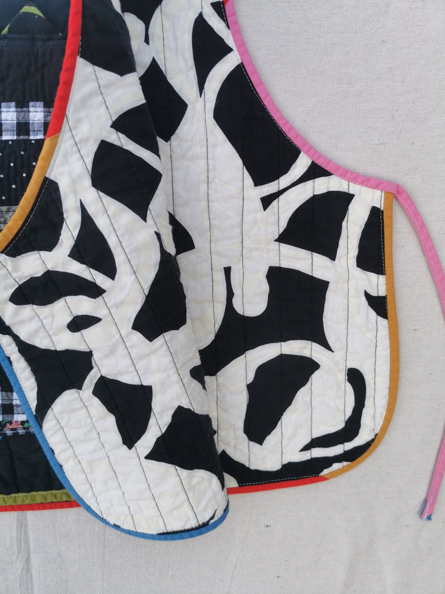 10/12 QUILTED ART VEST - Size L - Improv Patchwork with Side Ties