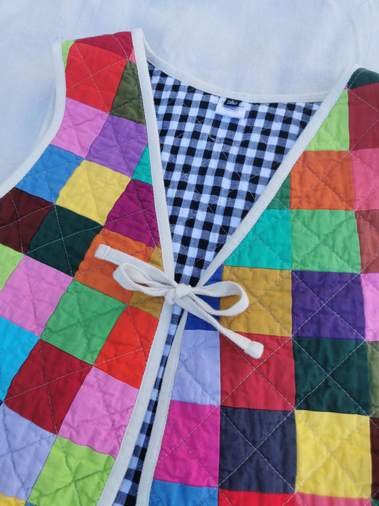 QUILTED VEST - Size L - Bright Patchwork